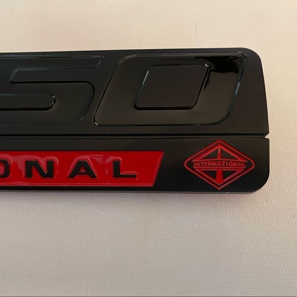 International F350 3D Side Emblem NWT - Picture 10 of 11